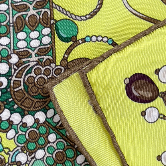 NWT Hermes Scarf "PARURES DES MAHARAJAS" - Picture 12 of 12